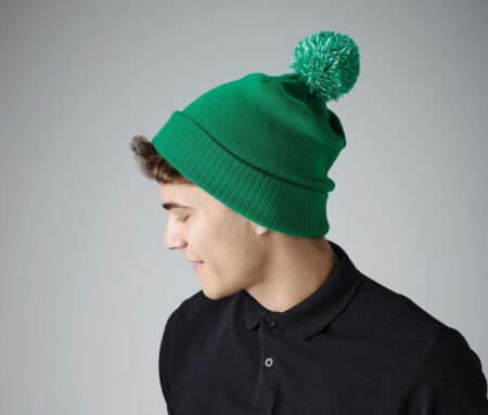 Le bonnet à pompon à personnaliser
