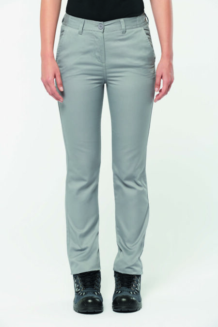 Le pantalon chino de travail femme à personnaliser